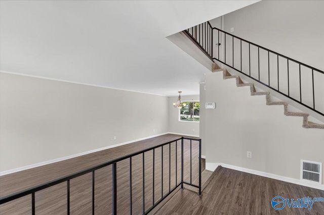 1922 Burlingame Drive, Huntsville, AL 35803