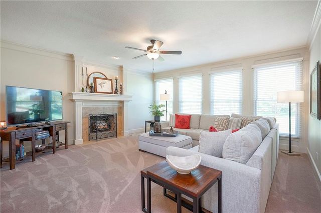 18440 Lamar Avenue, Stilwell, KS 66085