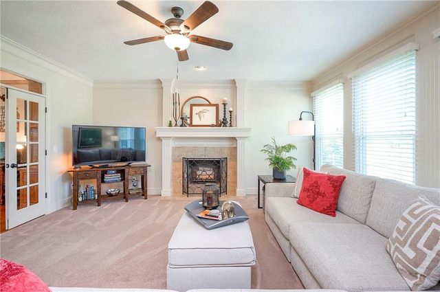 18440 Lamar Avenue, Stilwell, KS 66085
