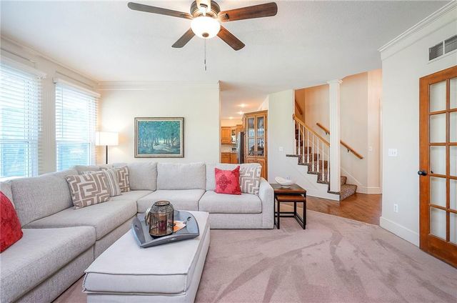 18440 Lamar Avenue, Stilwell, KS 66085