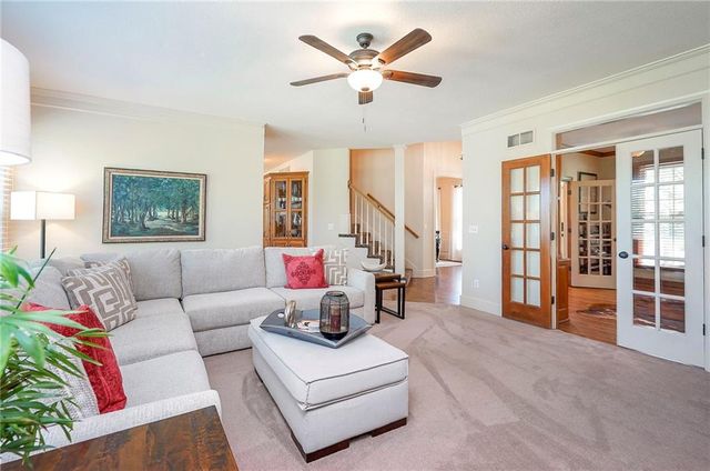 18440 Lamar Avenue, Stilwell, KS 66085