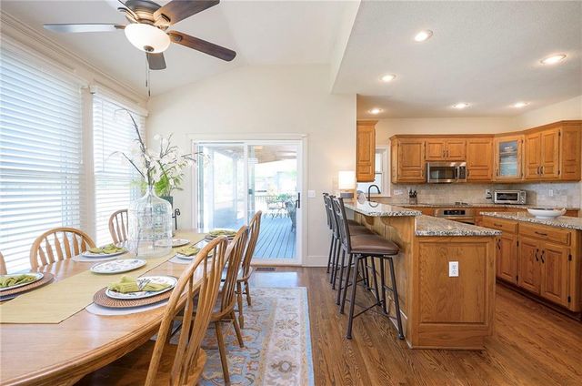 18440 Lamar Avenue, Stilwell, KS 66085