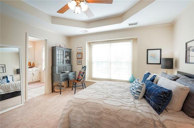 18440 Lamar Avenue, Stilwell, KS 66085
