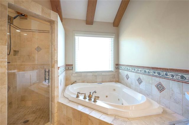 18440 Lamar Avenue, Stilwell, KS 66085