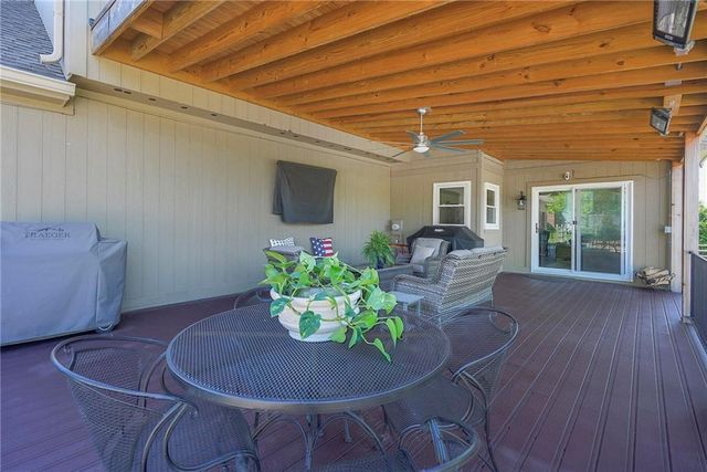 18440 Lamar Avenue, Stilwell, KS 66085