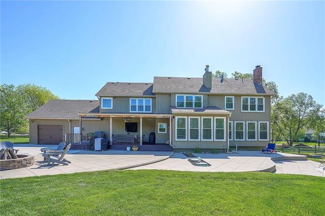 18440 Lamar Avenue, Stilwell, KS 66085