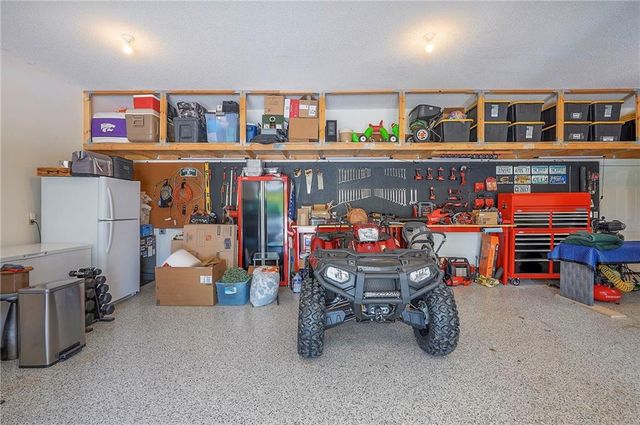18440 Lamar Avenue, Stilwell, KS 66085