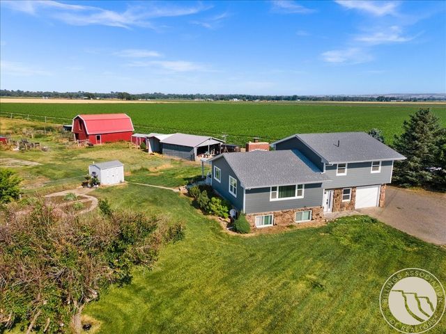 1794 N 4th Road, Huntley, MT 59037