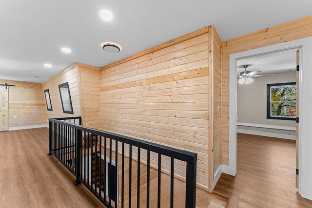 7121 Robinson Dr, Fairview, TN 37062