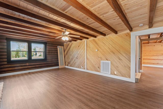 7121 Robinson Dr, Fairview, TN 37062