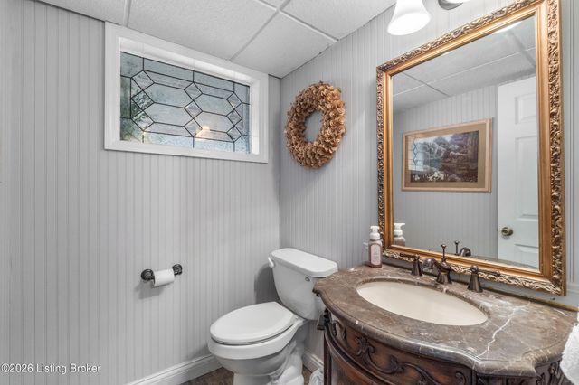 1123 Girard Dr, Louisville, KY 40222