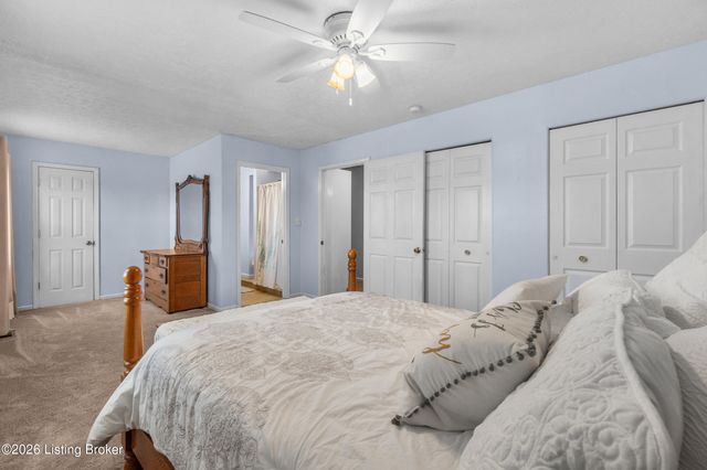 1123 Girard Dr, Louisville, KY 40222