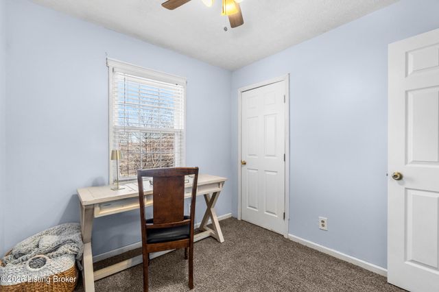 1123 Girard Dr, Louisville, KY 40222