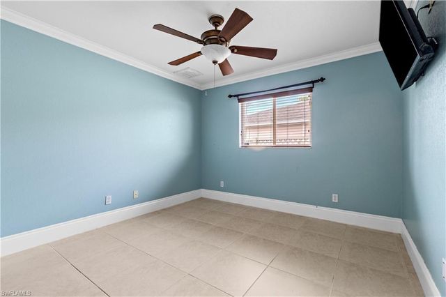 329 NE 9th ST, Cape Coral, FL 33909