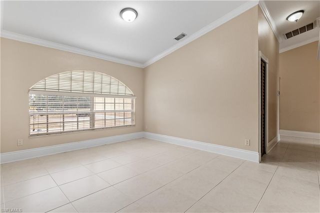 329 NE 9th ST, Cape Coral, FL 33909