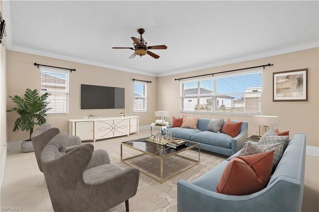 329 NE 9th ST, Cape Coral, FL 33909