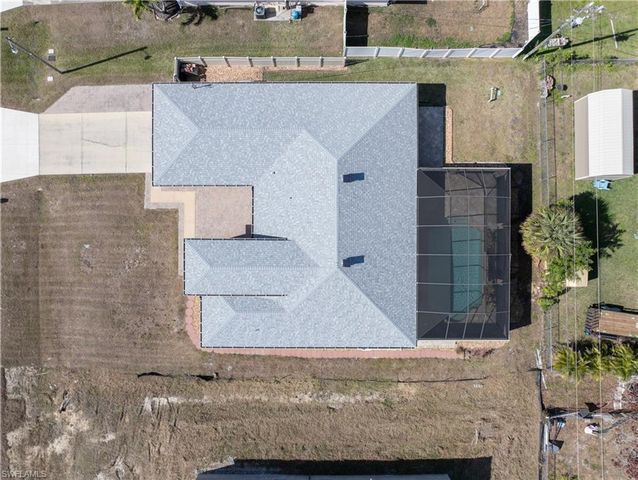 329 NE 9th ST, Cape Coral, FL 33909