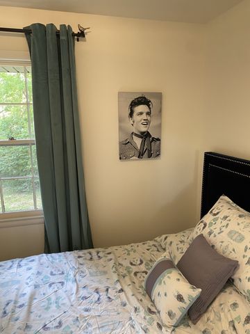 313 Garrett Dr, Nashville, TN 37211