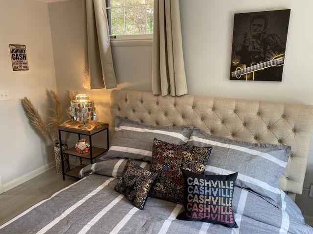 313 Garrett Dr, Nashville, TN 37211