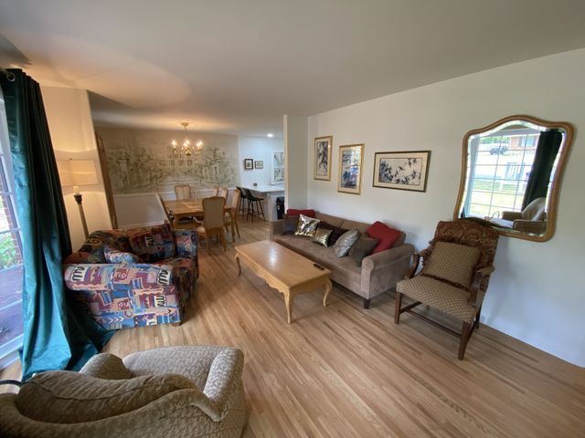 313 Garrett Dr, Nashville, TN 37211