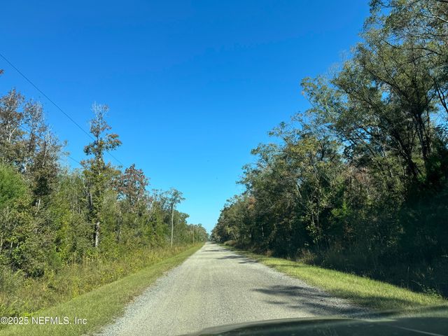 10645 TURPIN Avenue, Hastings, FL 32145