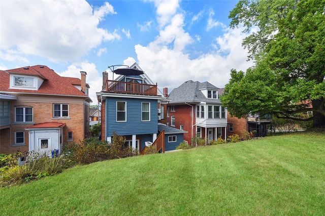 1010 Farragut Street, Highland Park, PA 15206
