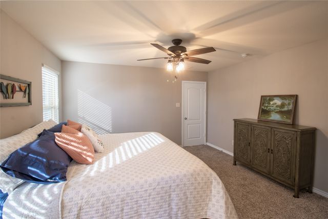 629 Fox Creek Trail, Fort Worth, TX 76131