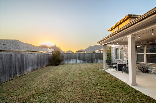 629 Fox Creek Trail, Fort Worth, TX 76131