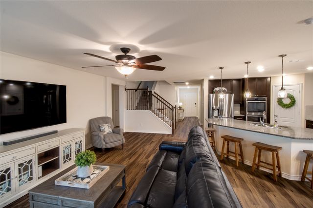 629 Fox Creek Trail, Fort Worth, TX 76131