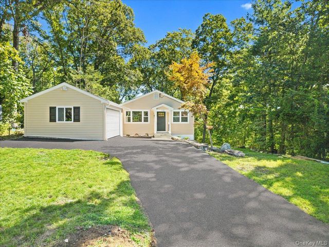 110 Pleasant Road, Lake Peekskill, NY 10537