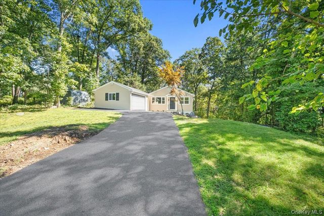 110 Pleasant Road, Lake Peekskill, NY 10537