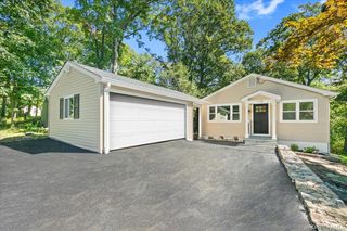 110 Pleasant Road, Lake Peekskill, NY 10537