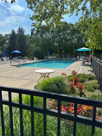 28 N De Baun Avenue 201, Suffern, NY 10901