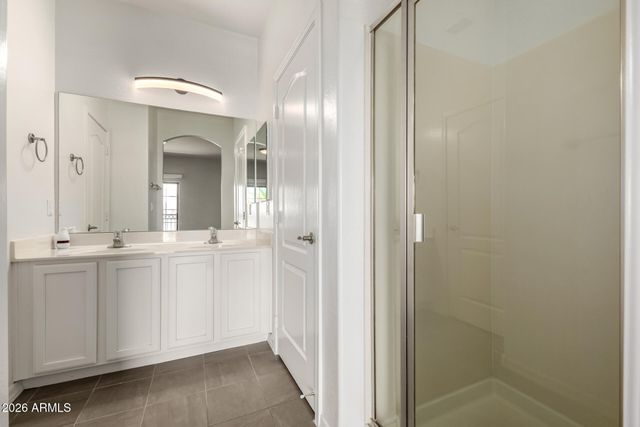 3446 E AVALON Drive, Phoenix, AZ 85018