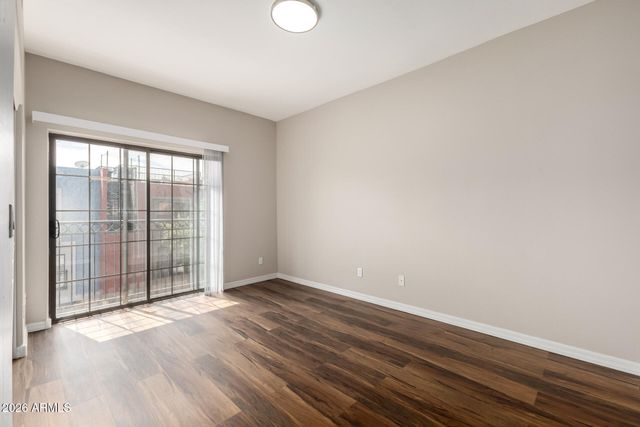 3446 E AVALON Drive, Phoenix, AZ 85018