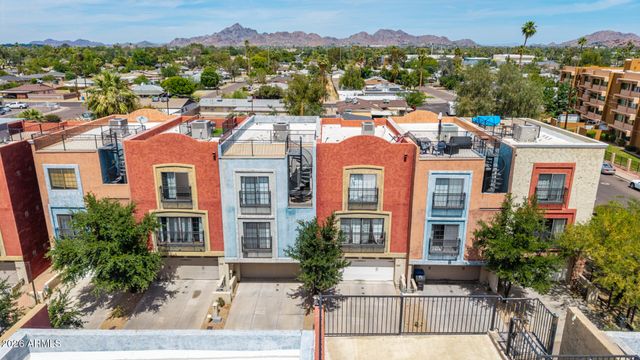 3446 E AVALON Drive, Phoenix, AZ 85018