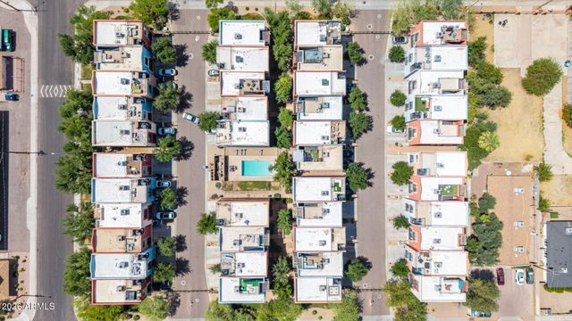 3446 E AVALON Drive, Phoenix, AZ 85018