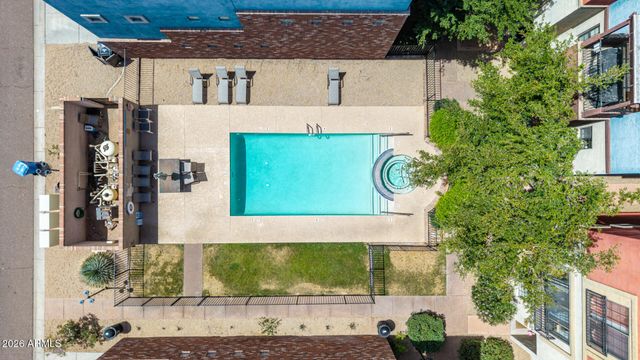 3446 E AVALON Drive, Phoenix, AZ 85018