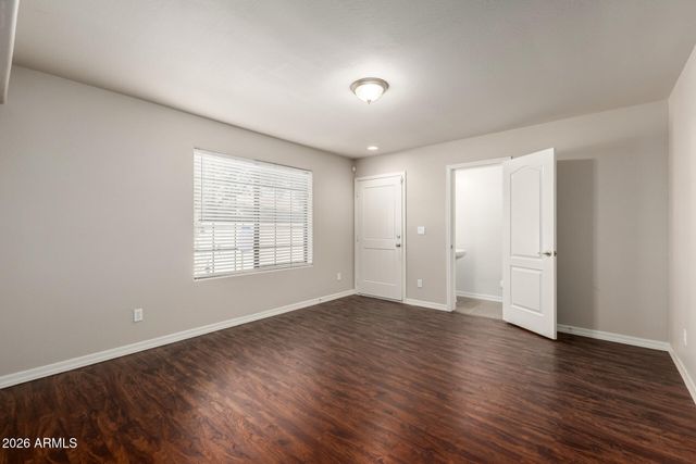 3446 E AVALON Drive, Phoenix, AZ 85018