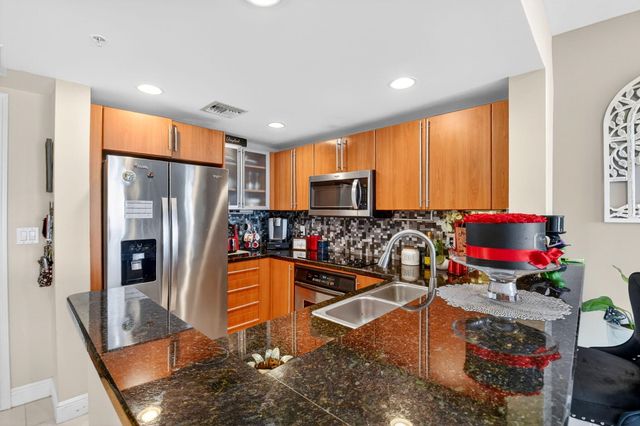 610 Clematis Street 608, West Palm Beach, FL 33401