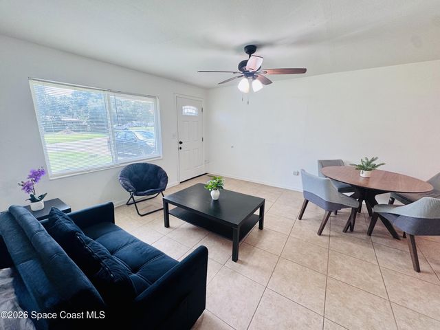 1812 Oakwood Drive, Melbourne, FL 32935