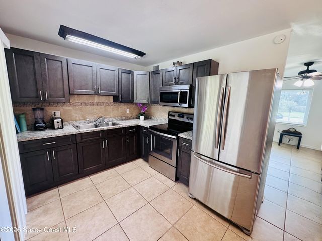 1812 Oakwood Drive, Melbourne, FL 32935