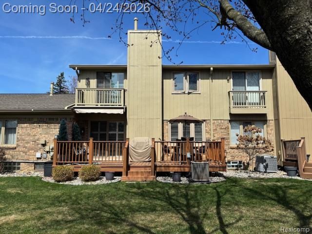 12306 Pinecrest Drive, Plymouth Charter Township, MI 48170