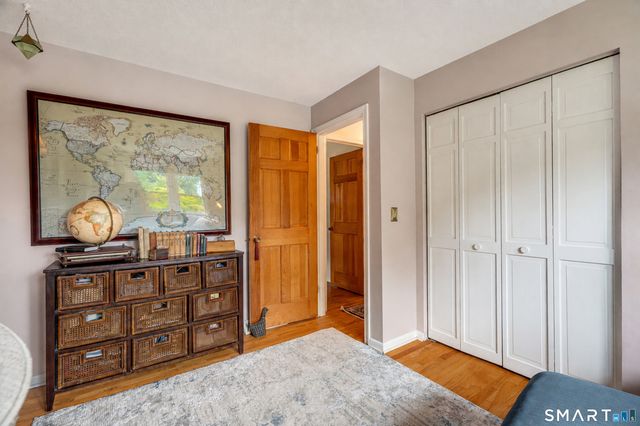 25 Booth Terrace, Hamden, CT 06518
