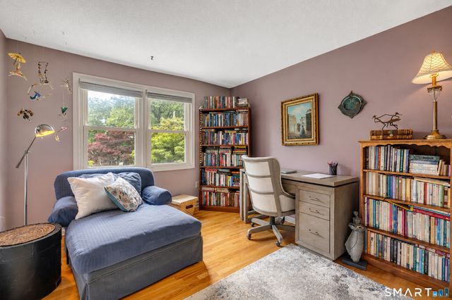 25 Booth Terrace, Hamden, CT 06518