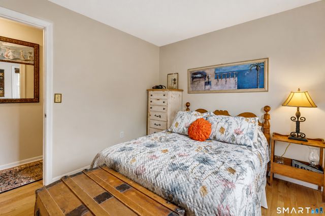 25 Booth Terrace, Hamden, CT 06518