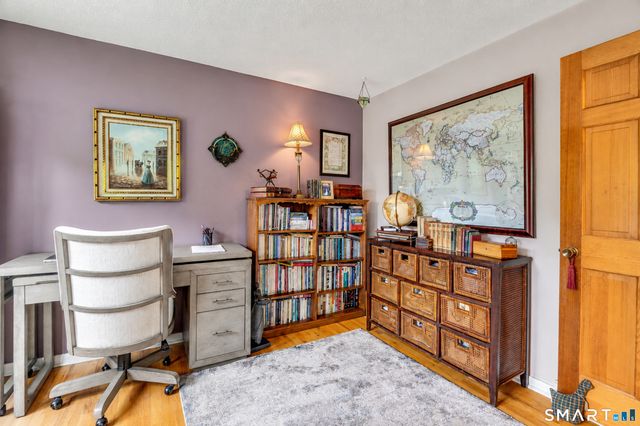 25 Booth Terrace, Hamden, CT 06518