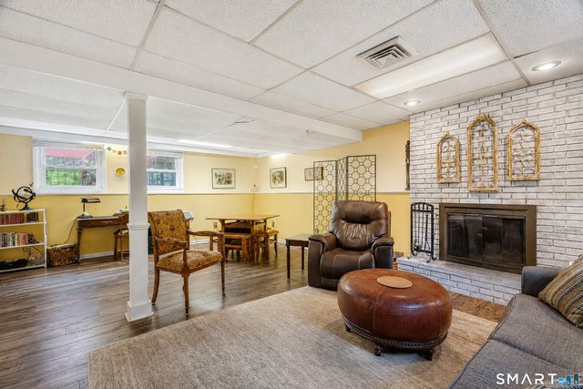 25 Booth Terrace, Hamden, CT 06518