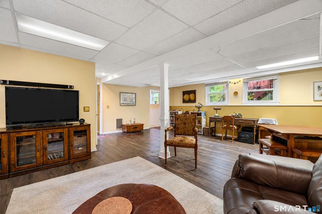 25 Booth Terrace, Hamden, CT 06518