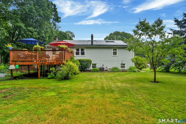 25 Booth Terrace, Hamden, CT 06518